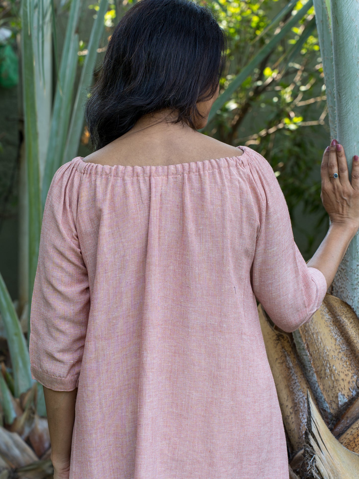 Off shoulder short dress with Rose applique and embroidery detailing