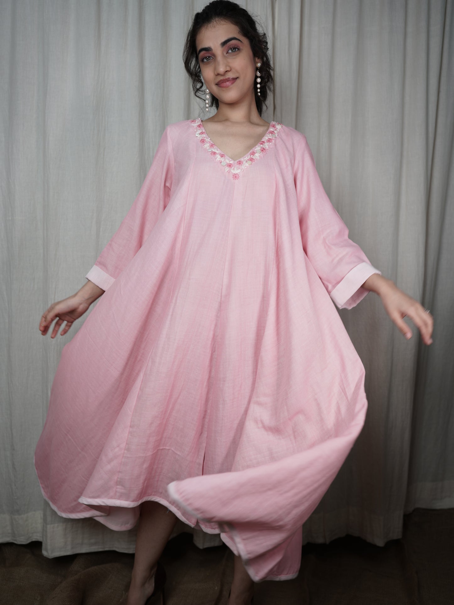 Kalidar dress with embroidered neck