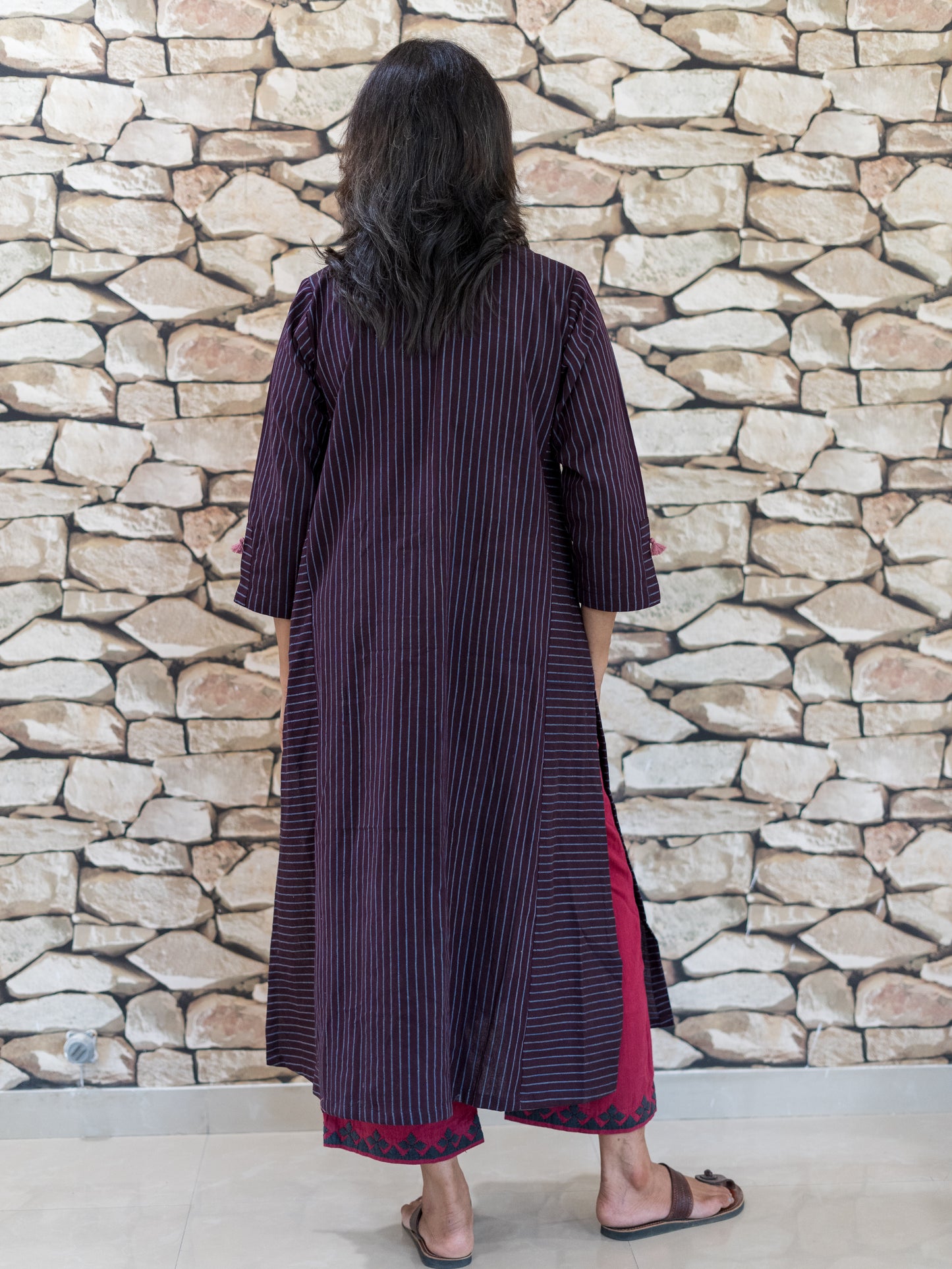 Strips kurta with yoke embroidery