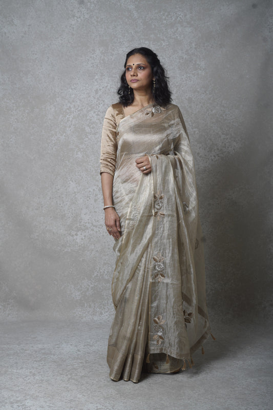 Saree with roses patchwork