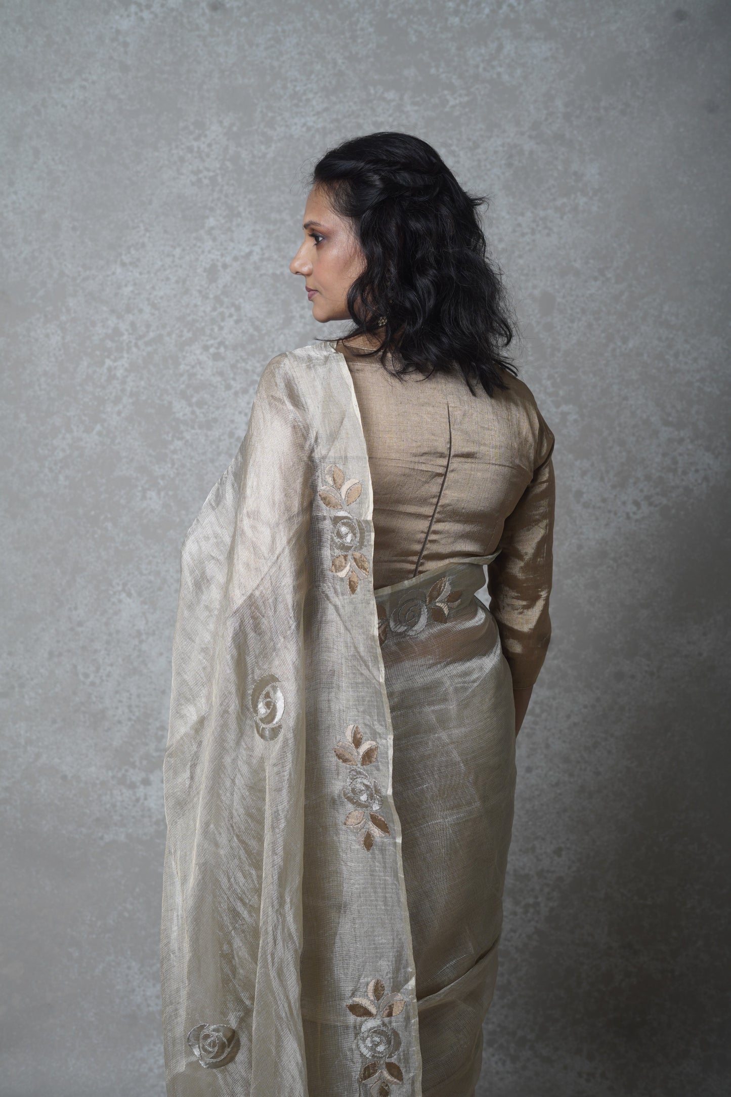 Saree with roses patchwork
