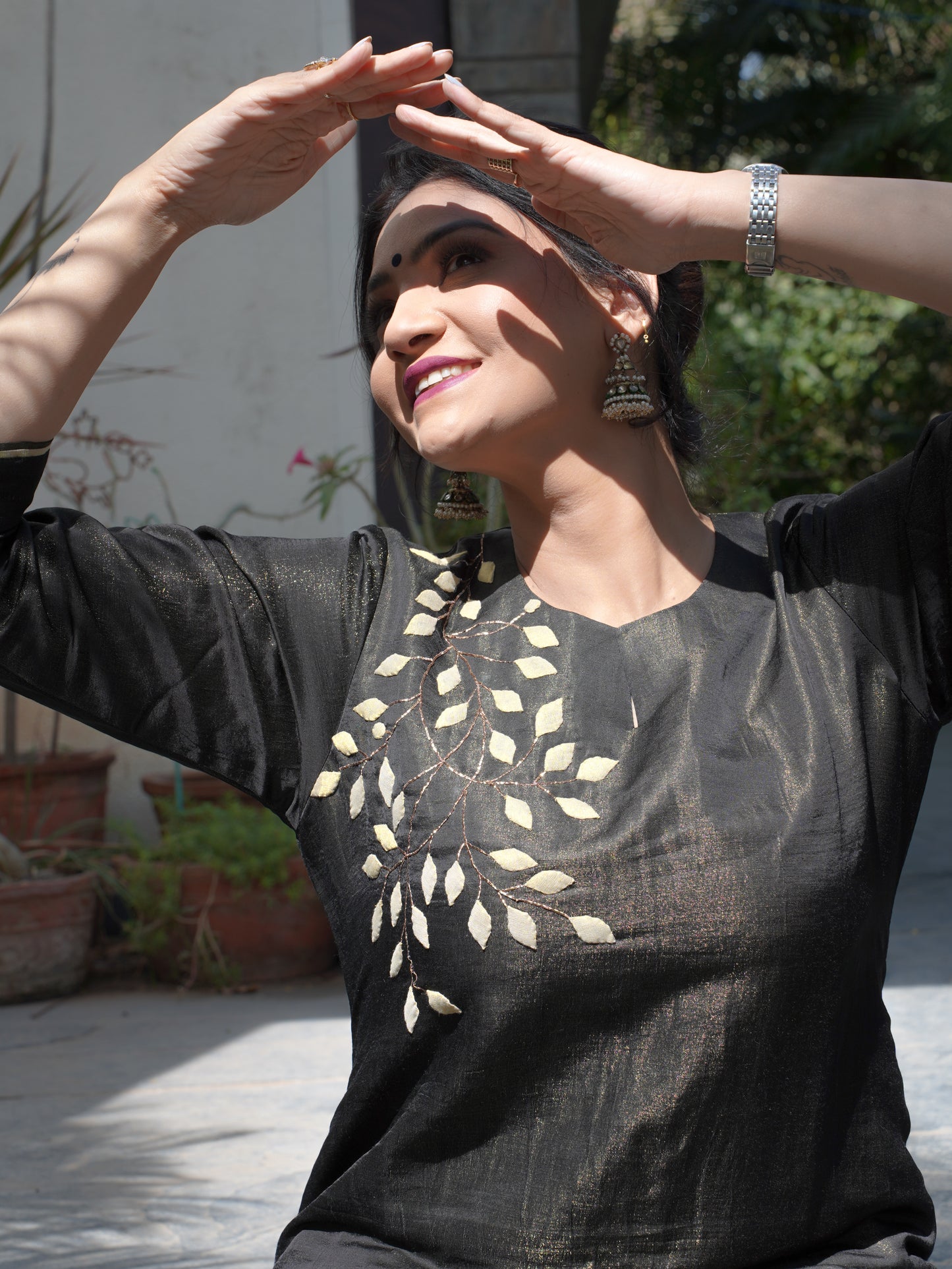 Black kurta set with leaves patchwork