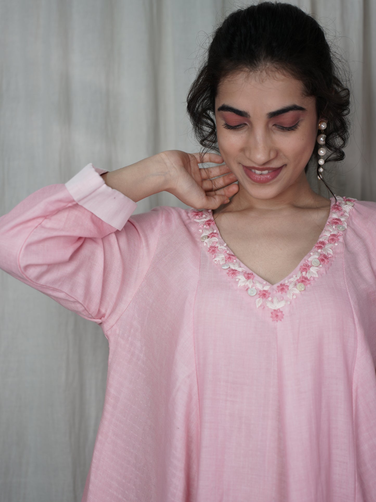 Kalidar dress with embroidered neck