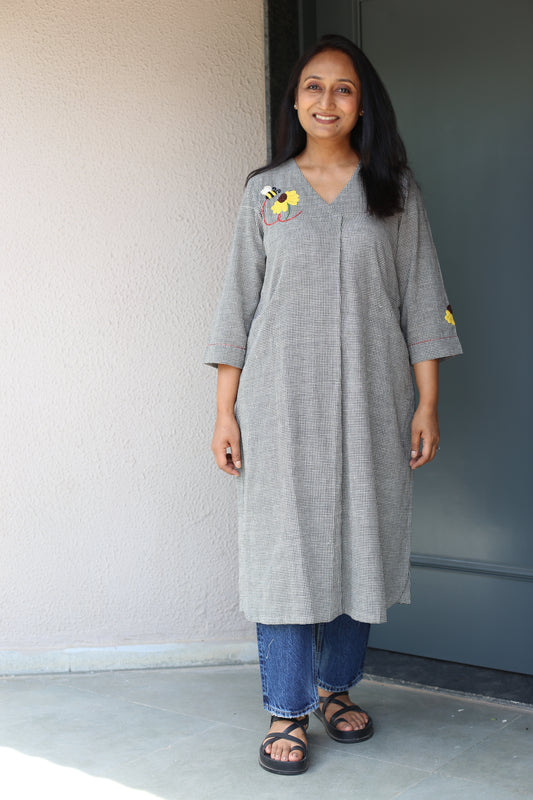 Kurti with sunflower/bee embroidery