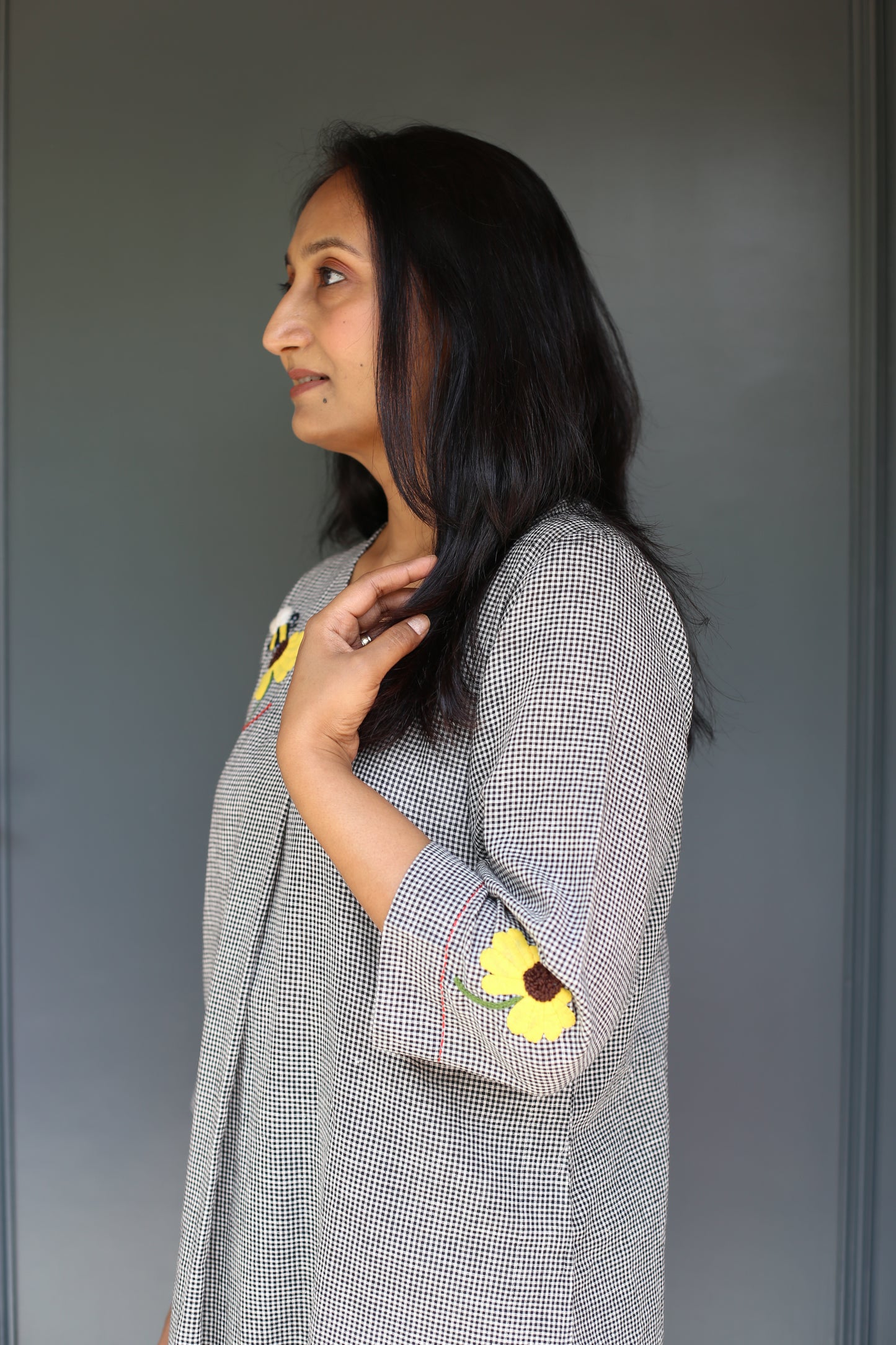Kurti with sunflower/bee embroidery