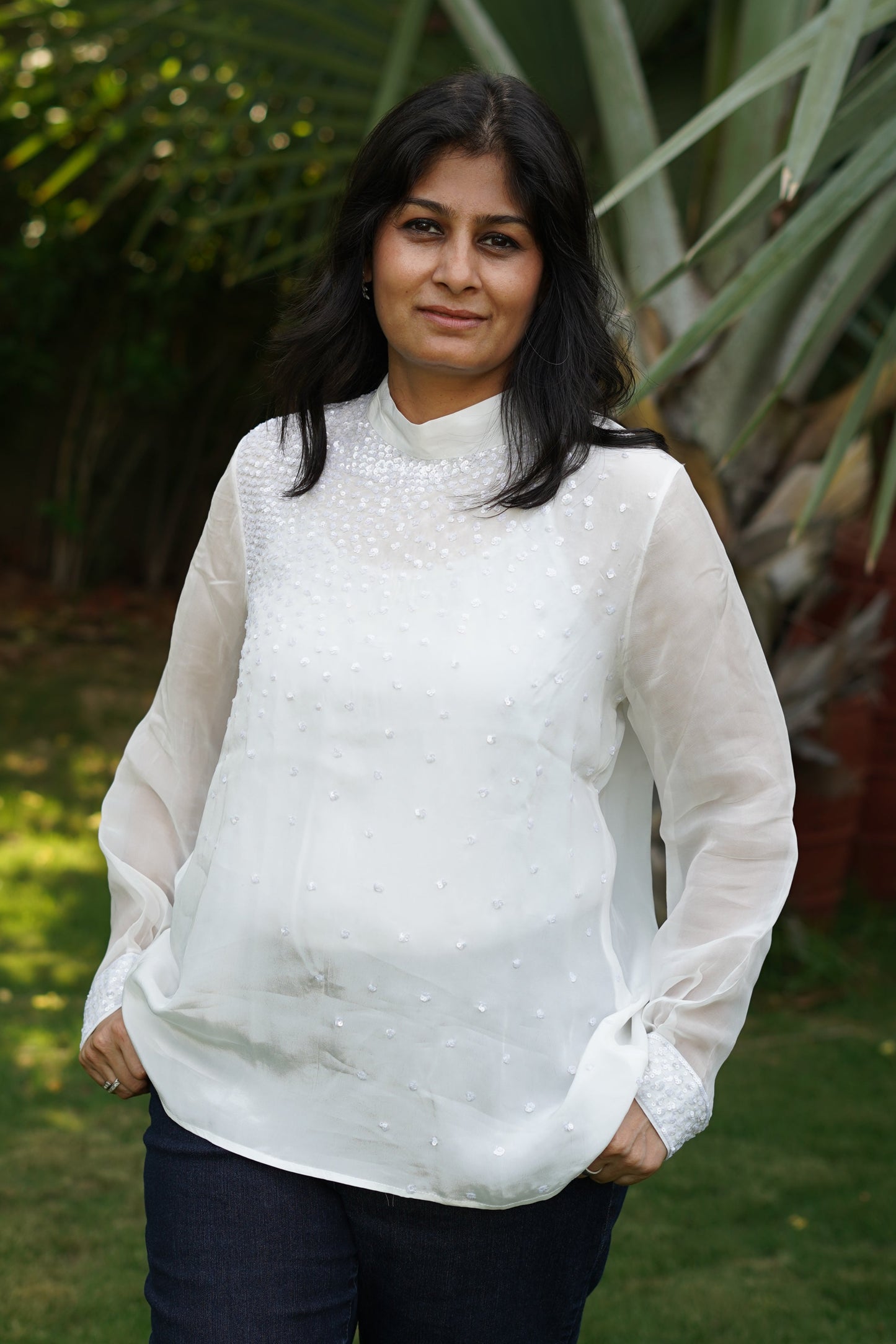Crepe top with oraganza sleeves and sequin work